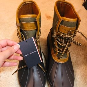 Tommy Hilfiger boots